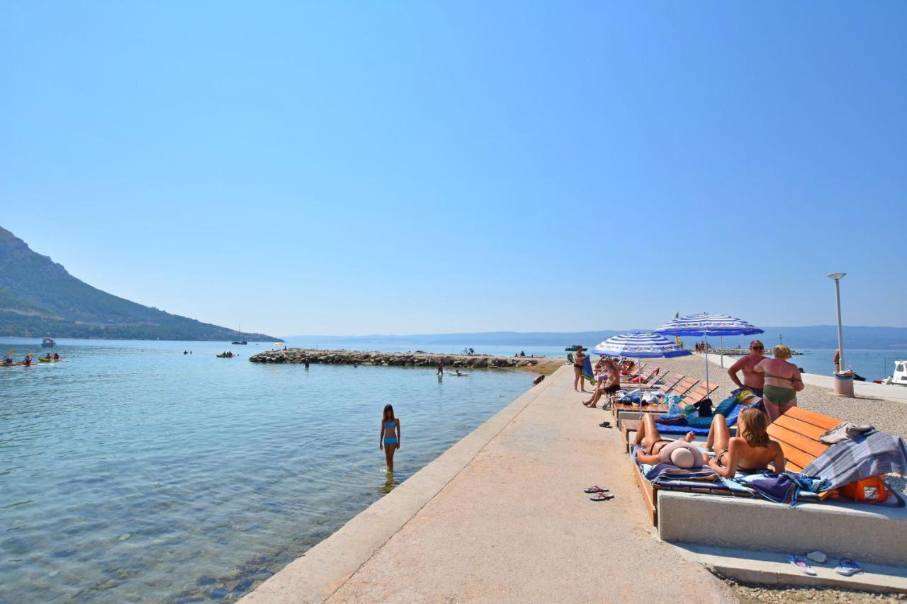 Apartment Ivanka Omiš Buitenkant foto