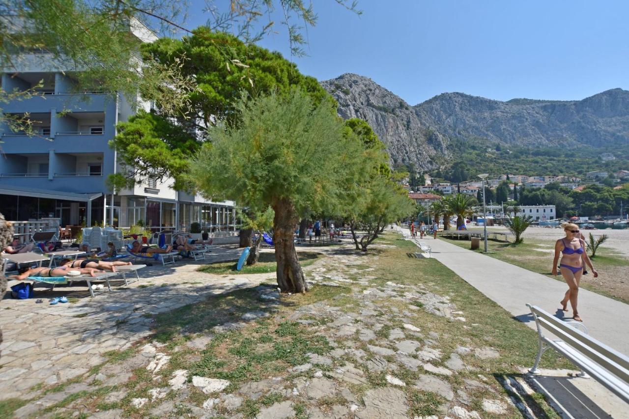 Apartment Ivanka Omiš Buitenkant foto