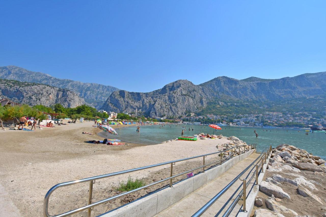 Apartment Ivanka Omiš Buitenkant foto
